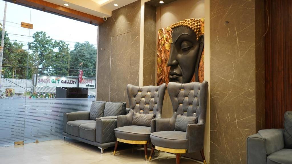 Hotel Silver Pearl Alīgarh المظهر الخارجي الصورة