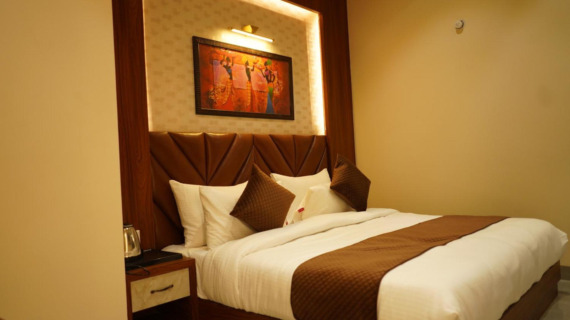 Hotel Silver Pearl Alīgarh المظهر الخارجي الصورة