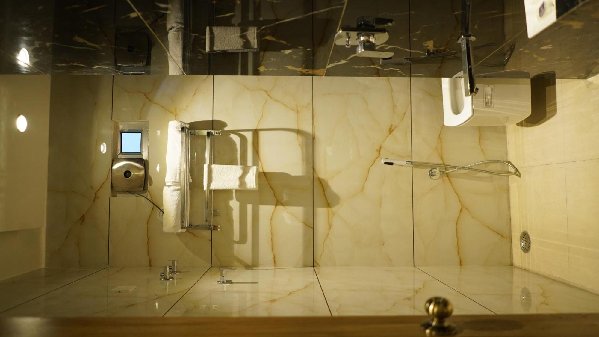 Hotel Silver Pearl Alīgarh المظهر الخارجي الصورة